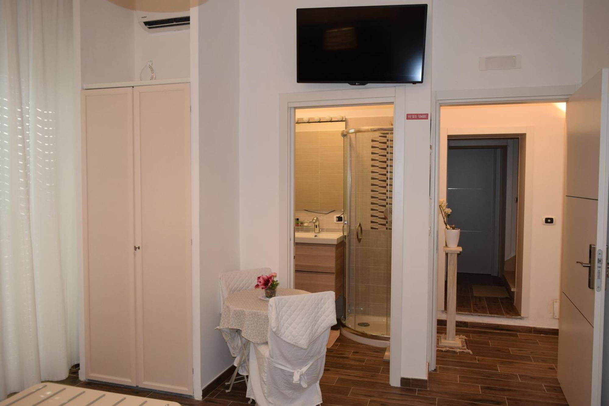 Domus Al Corso Con Servizio B&B Каноза-ді-Пулья Екстер'єр фото