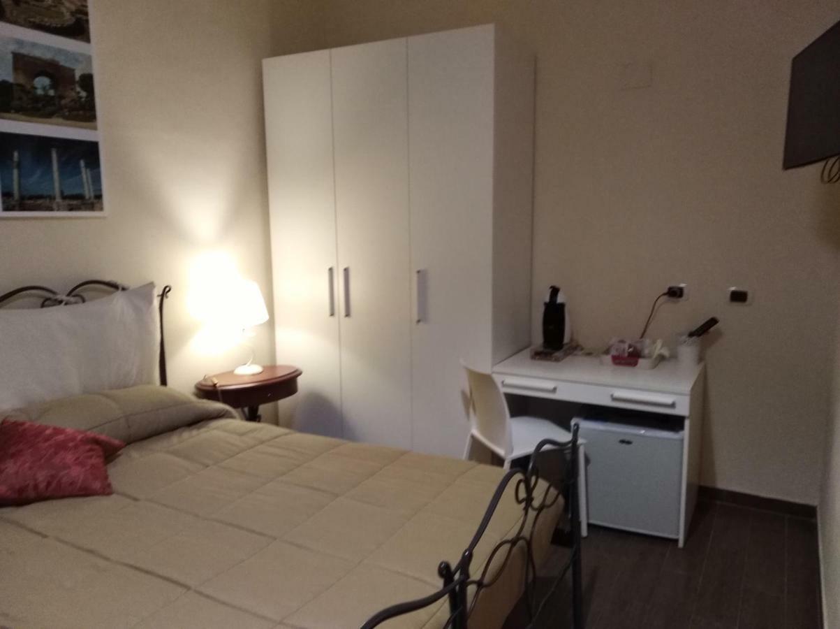 Domus Al Corso Con Servizio B&B Каноза-ді-Пулья Екстер'єр фото